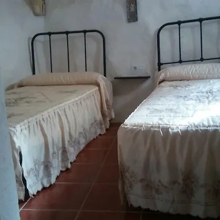 Hostal Cueva Rural La Noguera Pegalajar Exterior foto